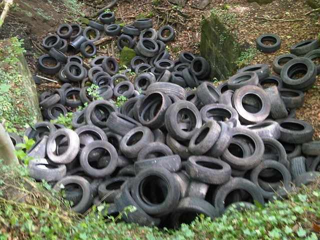 Tyres dumped at Mellor Mill